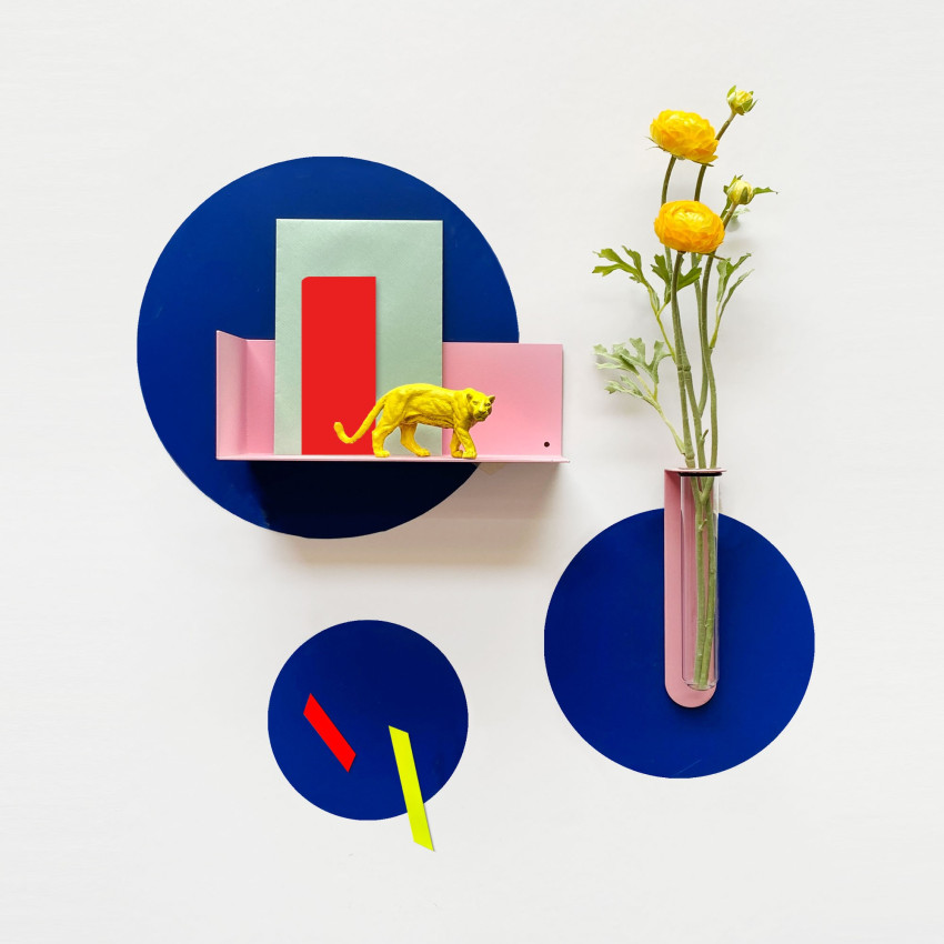 Birou magnetic 33