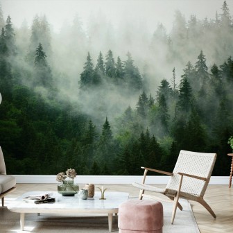 Fototapet cu o pădure cețoasă, creând o atmosferă misterioasă și relaxantă.