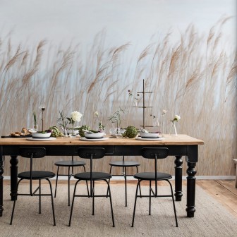 Fototapet cu aspect de stuf, într-o sufragerie elegantă