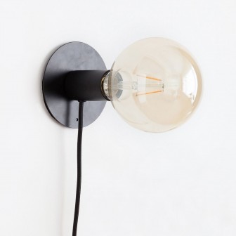 Lampă cu bec inclus pentru perete magnetic, design modern și minimalist, culoare neagră.